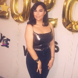 Crop top silver shirt